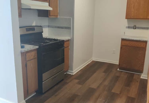 891 N 41 ST