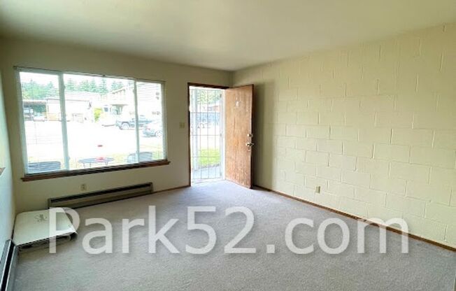 Tacoma Apartment- 3402 S 54th Street #5, Tacoma, WA 98409