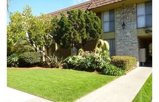 929 E Avenue Units A-T