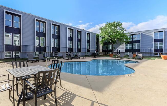 The Pointe Apartments - Apartments for Rent in Lubbock, TX