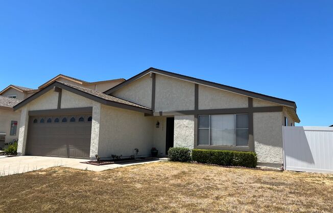 3BD 2BA House located in Mira Mesa