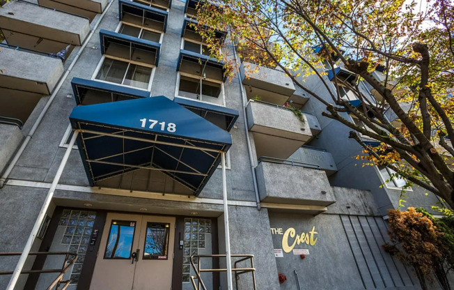 Luminaire Apartments