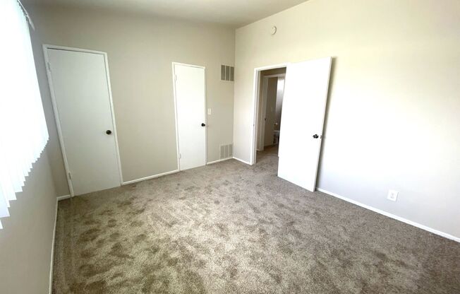 2 beds, 2 baths, $2,795, Unit 18