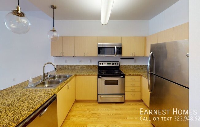 630 W 6th Street