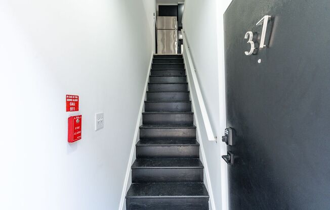 1 bed, 1 bath, 457 sqft, $1,325, Unit 37
