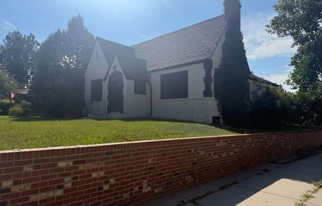 House For Lease