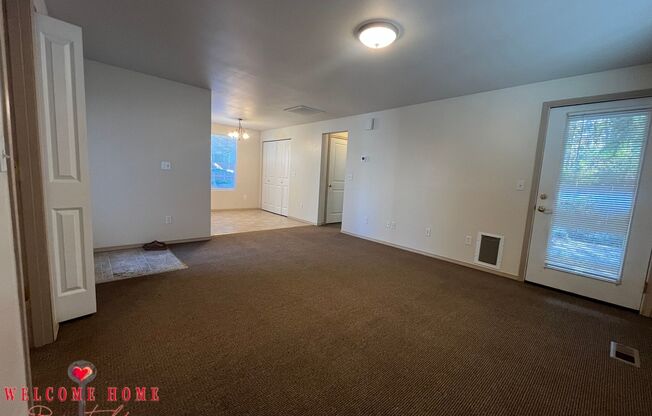 Adorable 2-bedroom home with private yard and AIR CONDITIONING!!!