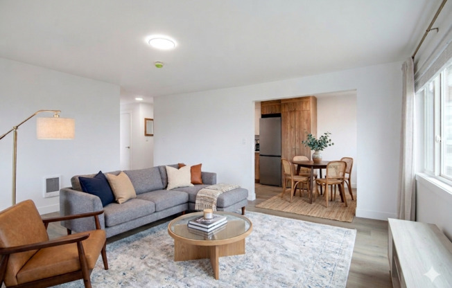 1101 Queen Anne Ave N