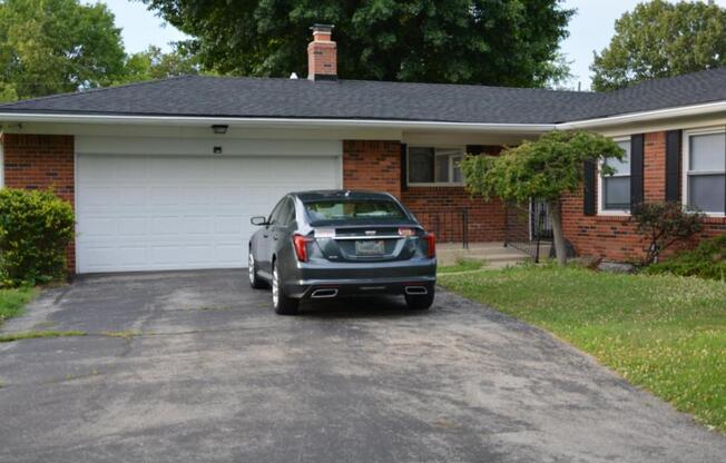 6802 WILLOUGHBY CT