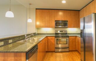 2 beds, 2 baths, $2,595, Unit 204