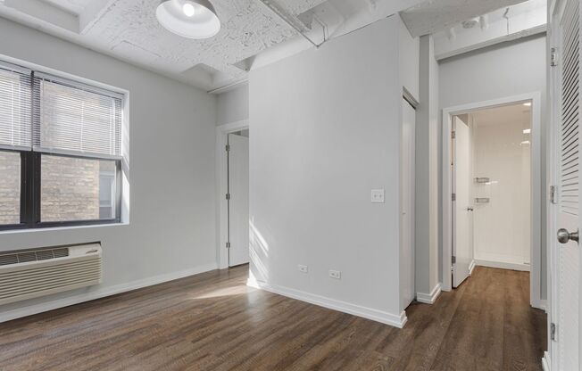1 bed, 1 bath, $1,795, Unit 308