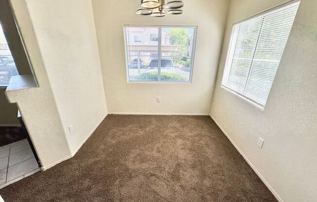 **BEAUTIFUL 3 BEDROOM, 2 BATHROOM DOWNSTAIRS UNIT LOCATED IN A GATED COMMUNITY!