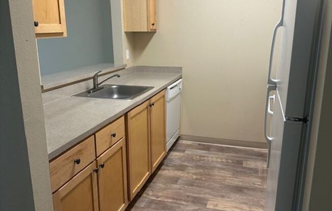 1 bed, 1 bath, 648 sqft, $1,499, Unit 324