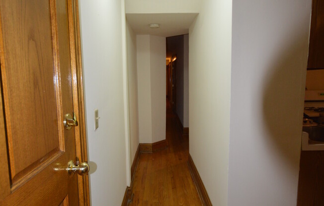 1417 West Belle Plaine Ave.