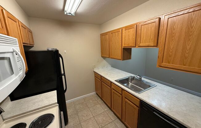 1 bed, 1.5 baths, 888 sqft, $1,775, Unit 1