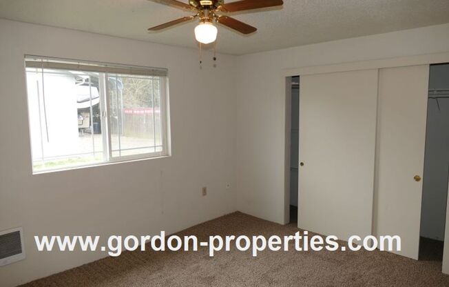 2 beds, 1 bath, $1,795