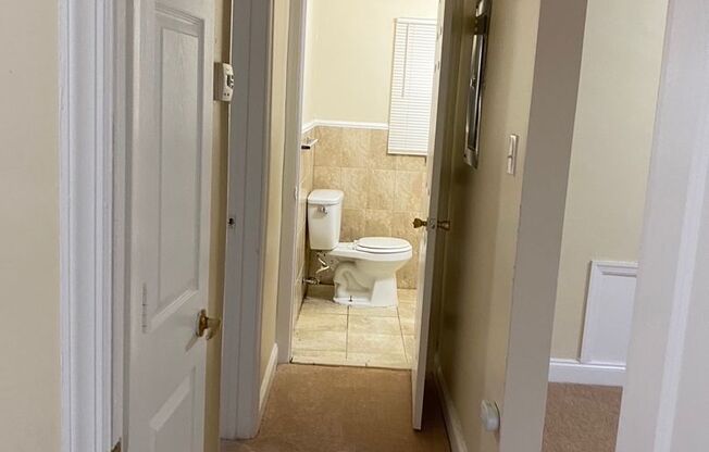 2 beds, 1 bath, $1,150, Unit 2764B