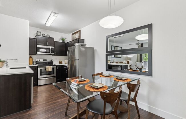 1 bed, 1 bath, 898 sqft, $1,430, Unit 1053