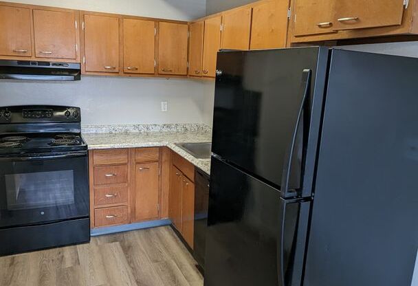 1 bed, 1 bath, 700 sqft, $1,400, Unit 303