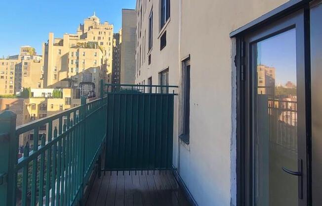 2 beds, 2 baths, 1,200 sqft, $7,500, Unit 11R