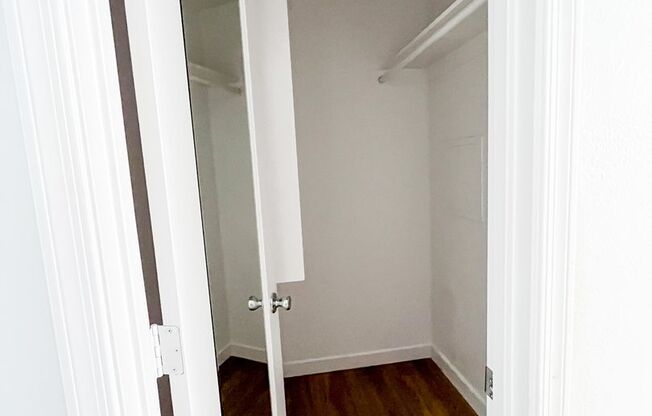 3 beds, 2 baths, 1,100 sqft, $1,745, Unit 105