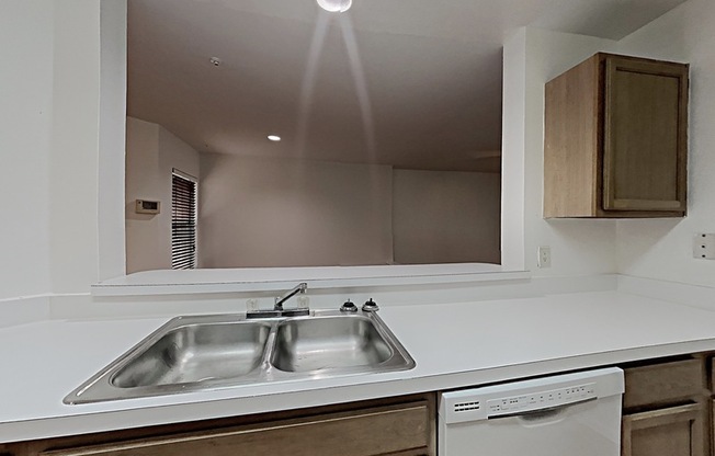 490 North Pin Oak Pl. # 114