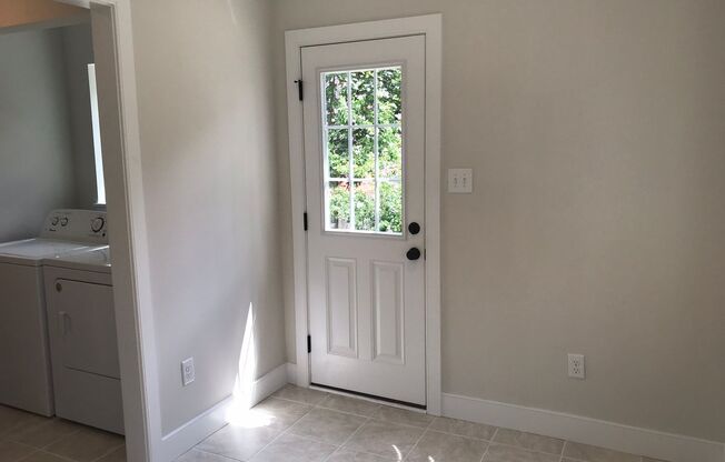 2 beds, 1.5 baths, $2,800