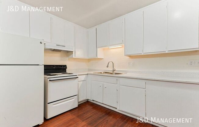 4260 44TH STREET, #216