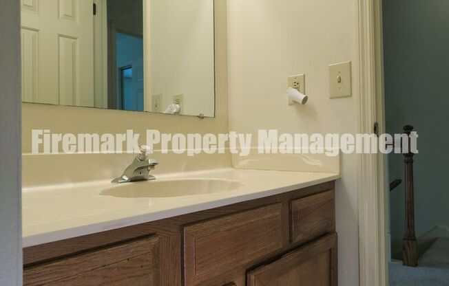 2 beds, 1.5 baths, $1,500, Unit G4