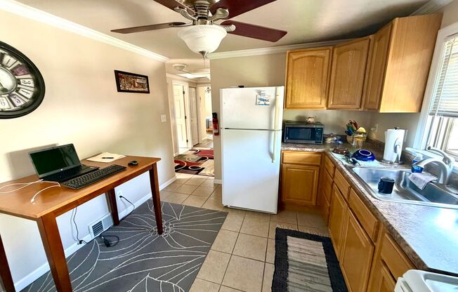 7408 Yale Avenue (Lease Only)