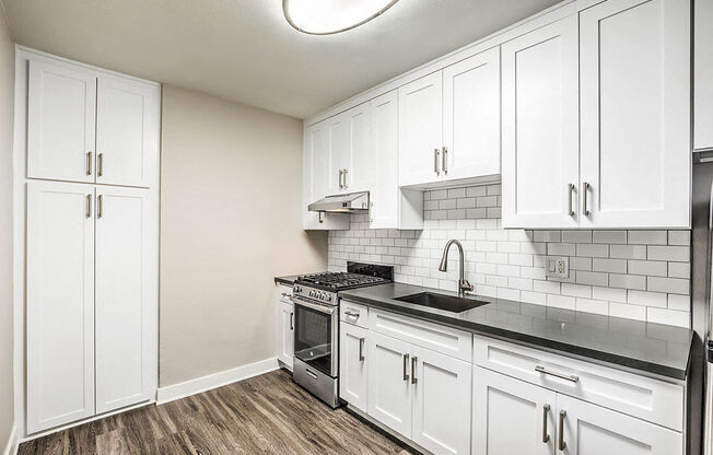 The Island Apartments kitchen with appliances