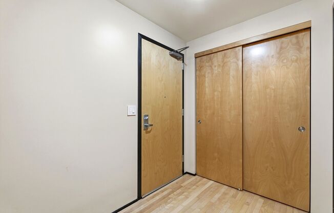 Studio, 1 bath, $1,750