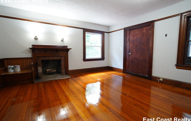 266 CHESTNUT HL AVE