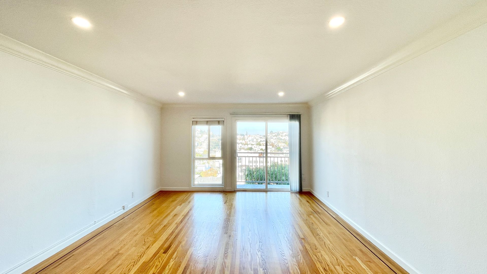 4130-40 Cesar Chavez