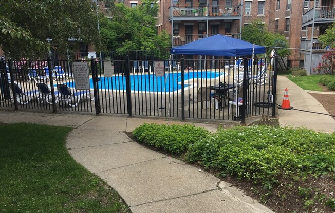 34 KINROSS RD