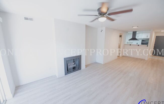 2 beds, 1 bath, 894 sqft, $1,599, Unit 01