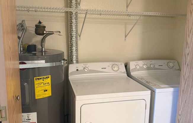 2 beds, 1 bath, 830 sqft, $1,950, Unit F303