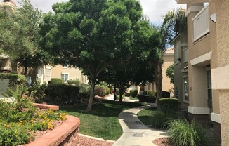 Beautiful  2bed 2bath Gated Community