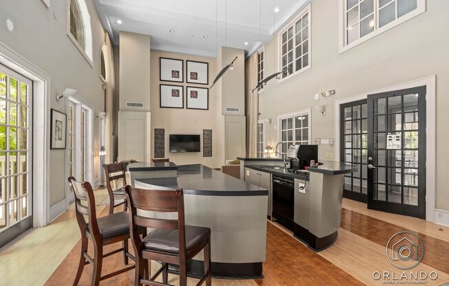 1 bed, 1 bath, $1,530, Unit Unit 421