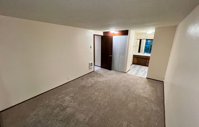 2 beds, 2 baths, $1,995