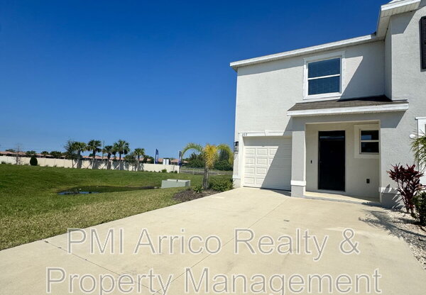 202 MANGROVE SHADE CIR
