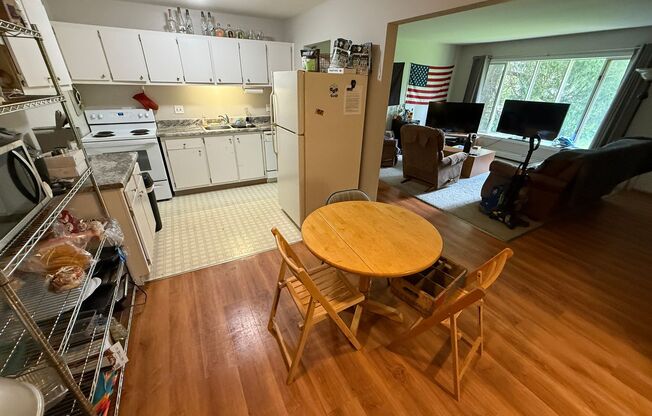 Williamsburg Flats 240