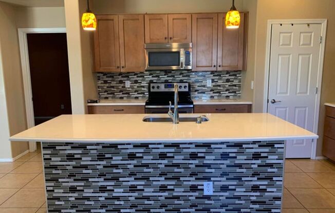 2 Bedroom 2 Bathroom Glen River at Canyon Trails Home