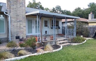 Nice home in established neighborhood in NW Austin