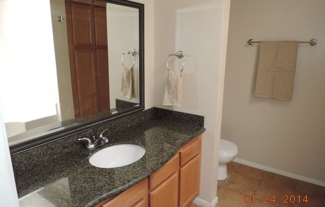 2 beds, 2 baths, $1,395, Unit #2043