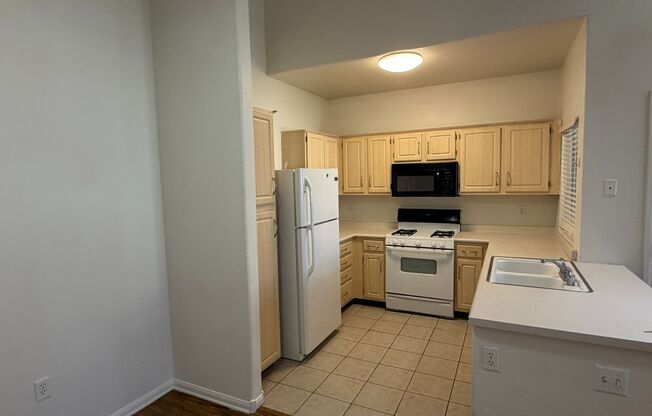 1 bed, 1 bath, $1,200, Unit UNIT 1123