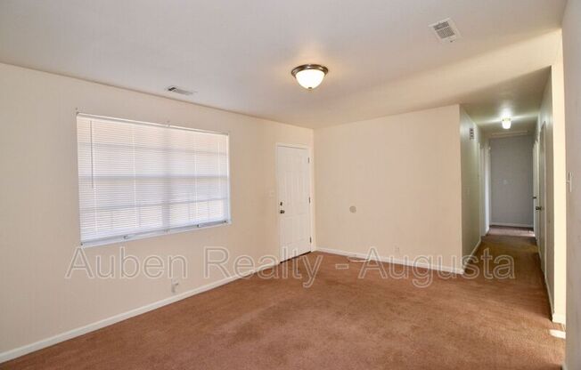 2920 ROLLINGWOOD DR