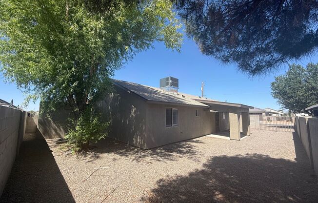 3 Bedroom 2 Bathroom Home