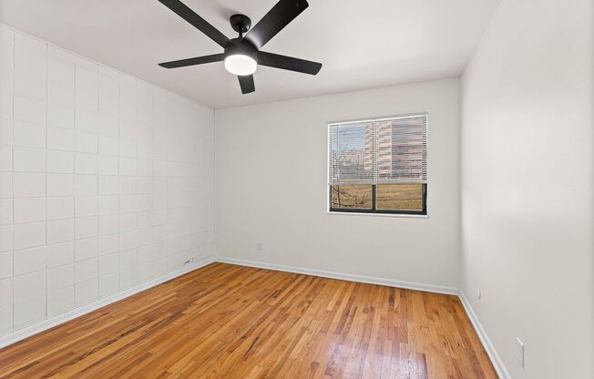 Walnut Apartments