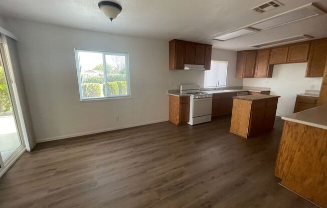 Victorville- Mountain View Acres- Refurbished 3 Bedrooms, 2 Bathrooms Home, New Interior Paint,